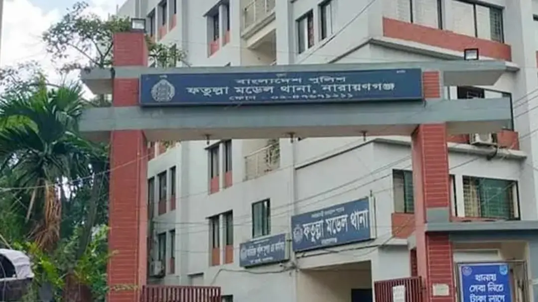 শিশুকে সংঘবদ্ধ ধর্ষণের অভিযোগ, গণপিটুনি দিয়ে একজনকে পুলিশে সোপর্দ